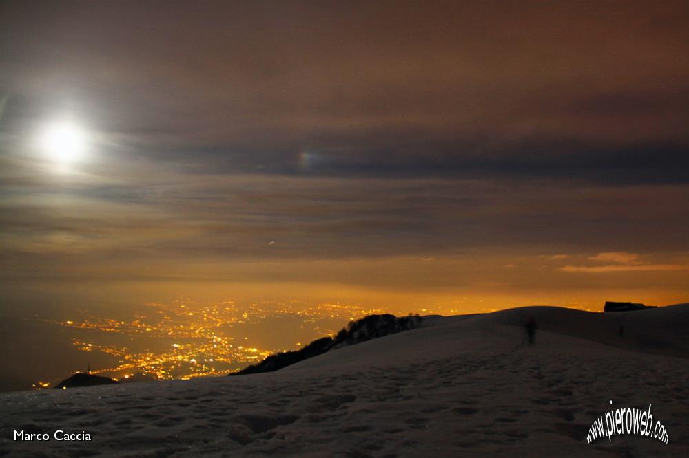 16_La Luna sopra la pedemontana.jpg